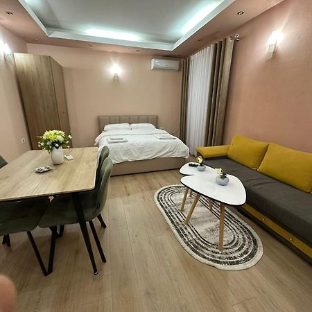 Adora Apartment ติรานา ภายนอก รูปภาพ